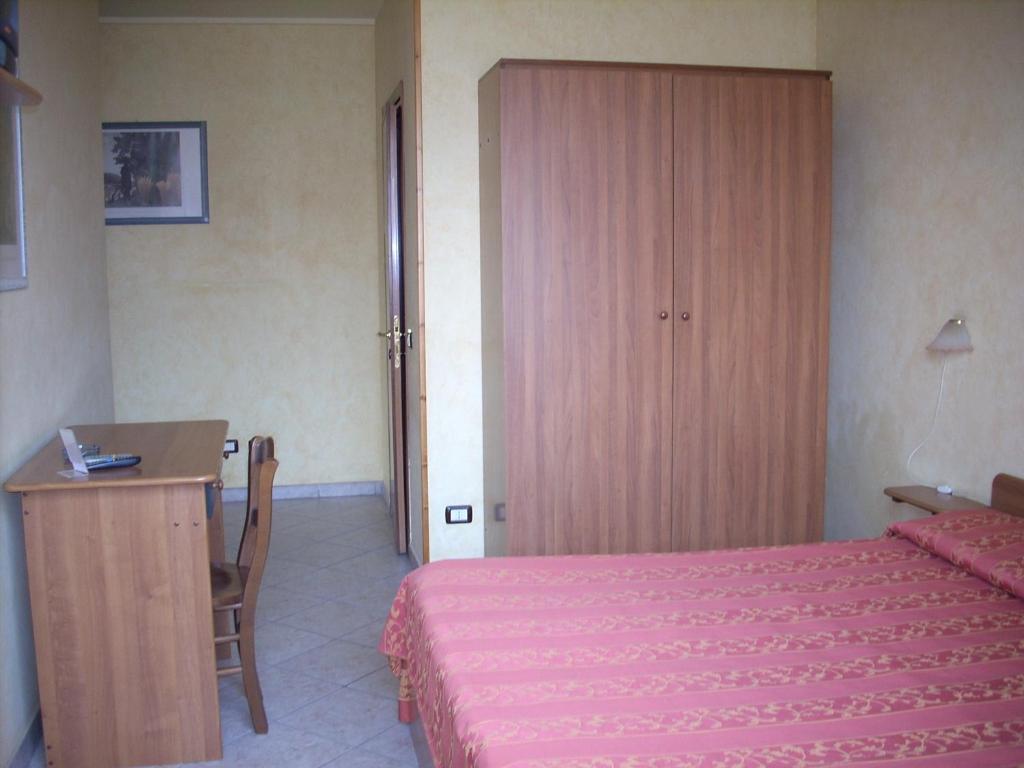Il Bivio Hotel Carmagnola Pokoj fotografie